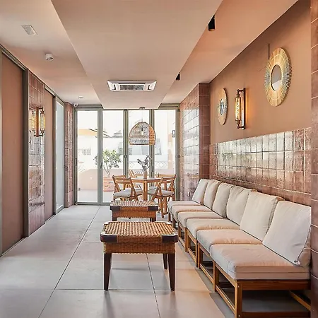 Awesome In With Kitchen Апартаменты